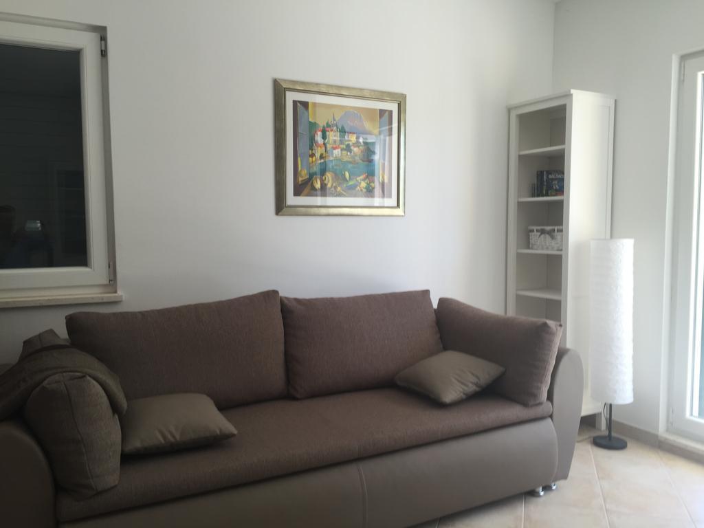 Apartment Maestral Рогач Екстер'єр фото
